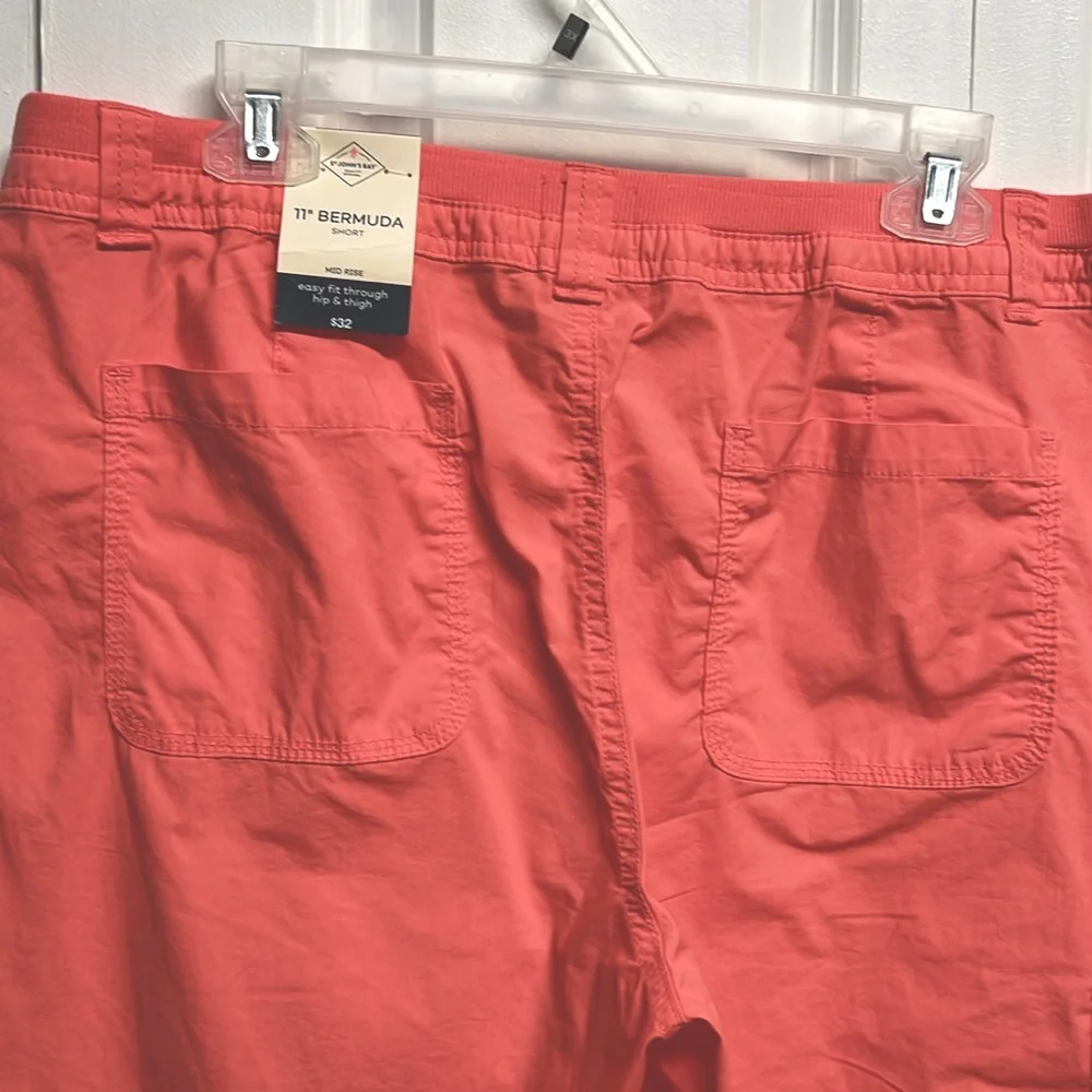St Johns Bay George Peach Pink Mid Rise Cargo Bermuda Shorts Size 16 NWT